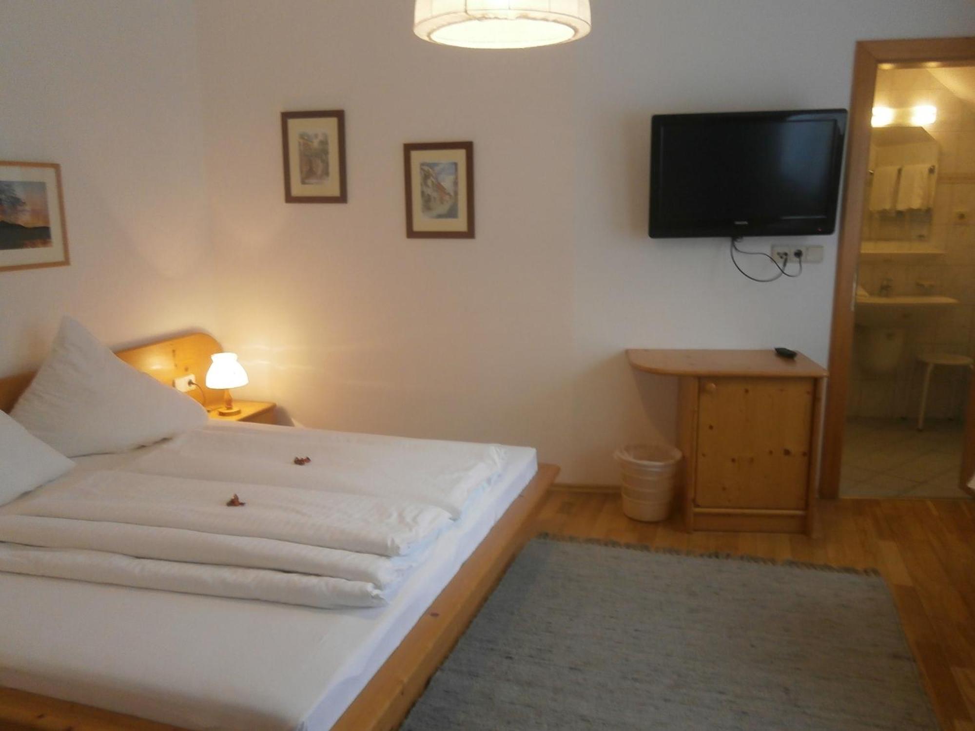 Winzerhof - Gaestehaus Stoeger Dürnstein Kamer foto